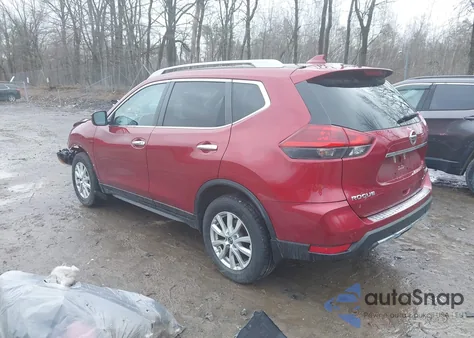 2019 Nissan Rogue Sv z USA, uszkodzony, nr VIN 5N1AT2MV8KC747372